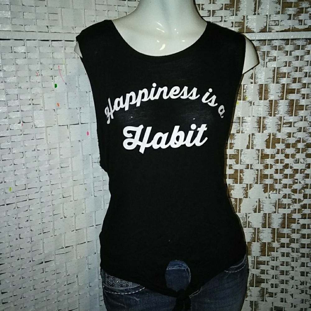 DIRTEE LAUNDRY TEE